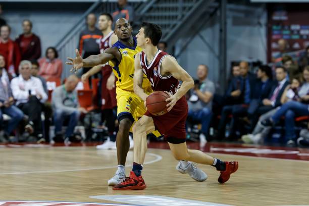 但优势并不 但优势并不