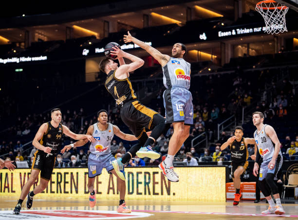 罗尔费斯如 罗尔费斯如