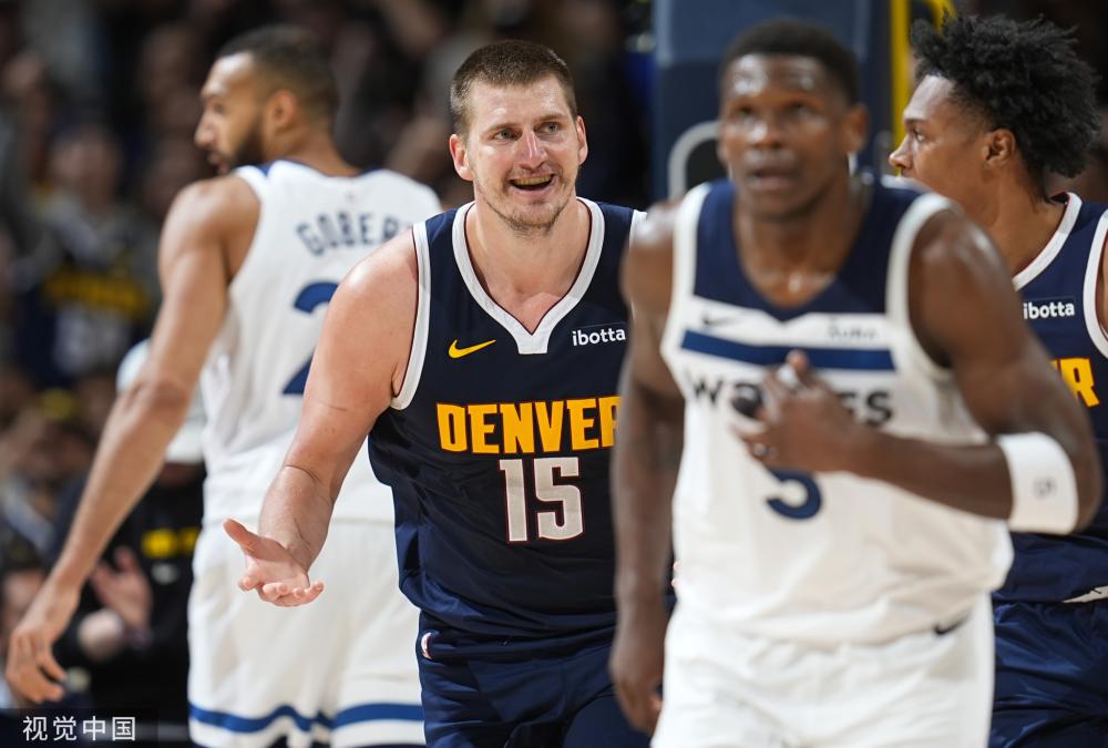 四川队凭借 四川队凭借