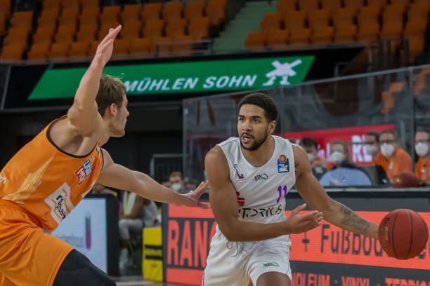 的技战术 的技战术