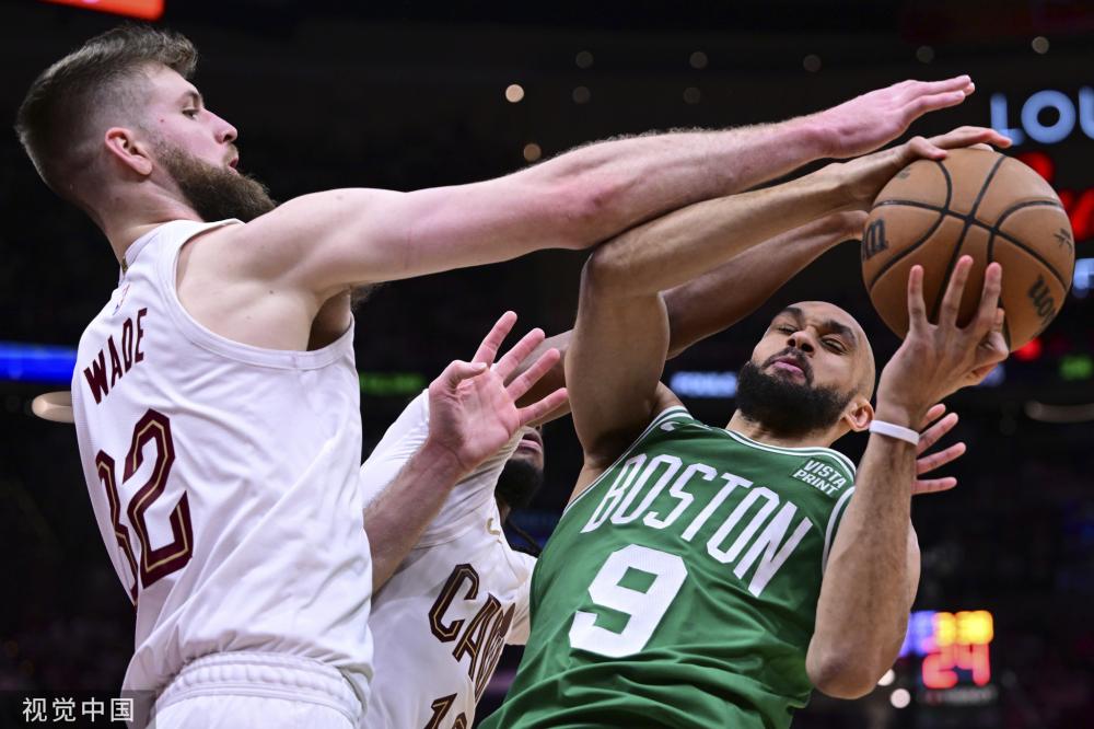 选手们在比 选手们在比